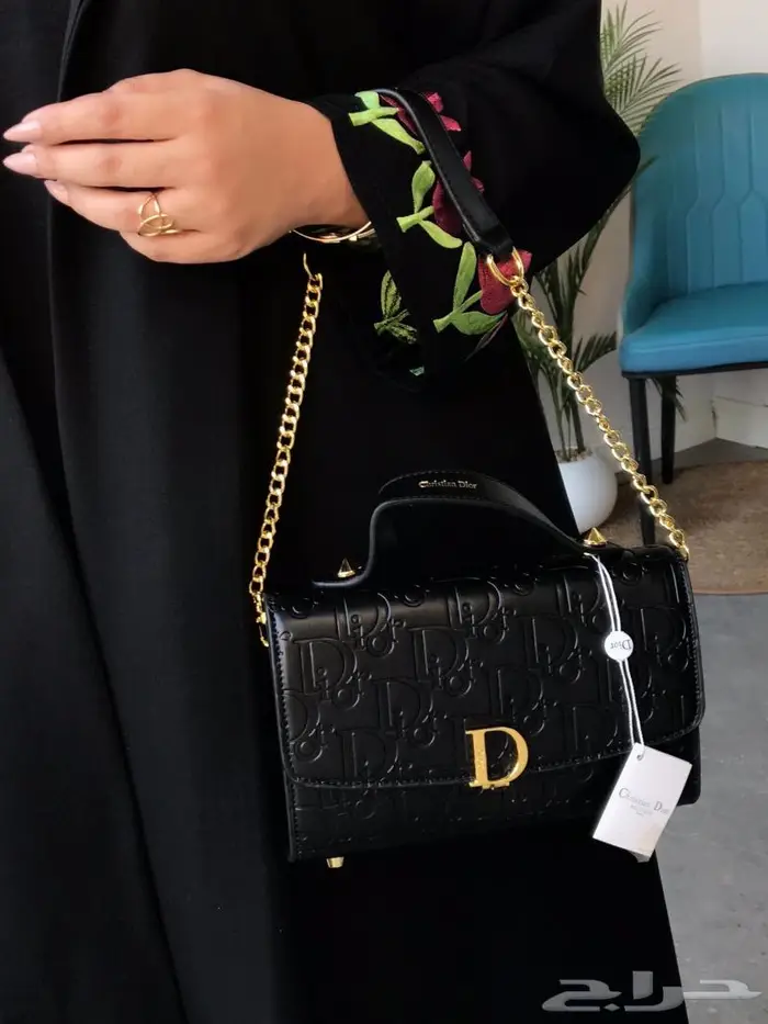 كشخة نسائية مع شنط Diior طبق اصل شنطة ماركة عالمية مع ملحقات 31