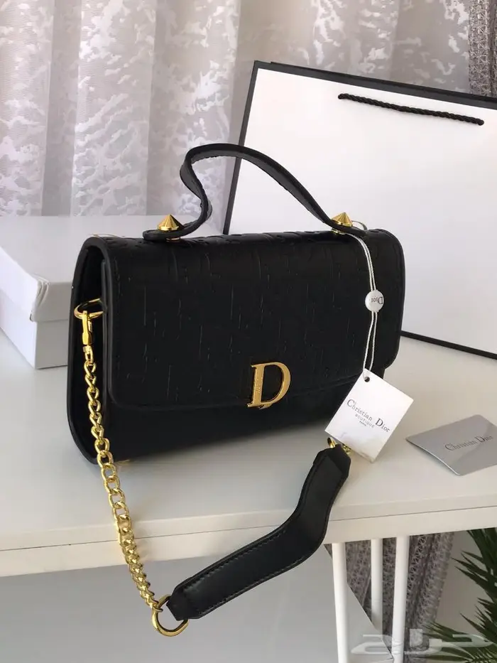 كشخة نسائية مع شنط Diior طبق اصل شنطة ماركة عالمية مع ملحقات 34