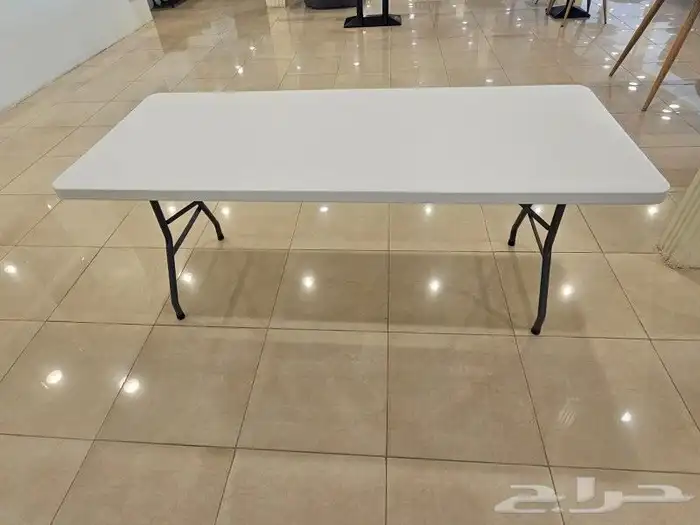 طاولات فايبر 4