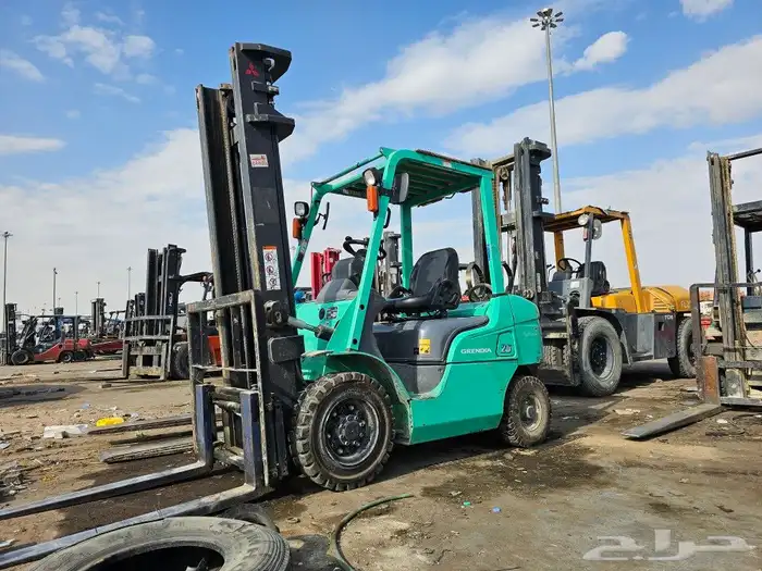 تأجير رافعة شوكيه فوركلفت تأجير رافعه يدوية جاك 6