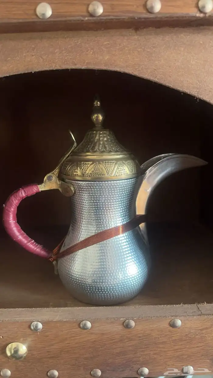 للبيع دلة شبه جديدة ممتازه 0
