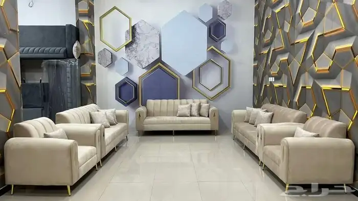 تصفية مصنع كنب خمس قطع 11 شخص ب1700 4