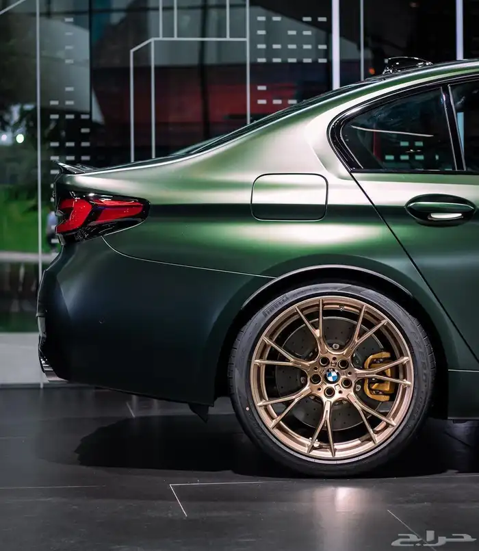 بي ام دبيلو M5 -CS 8