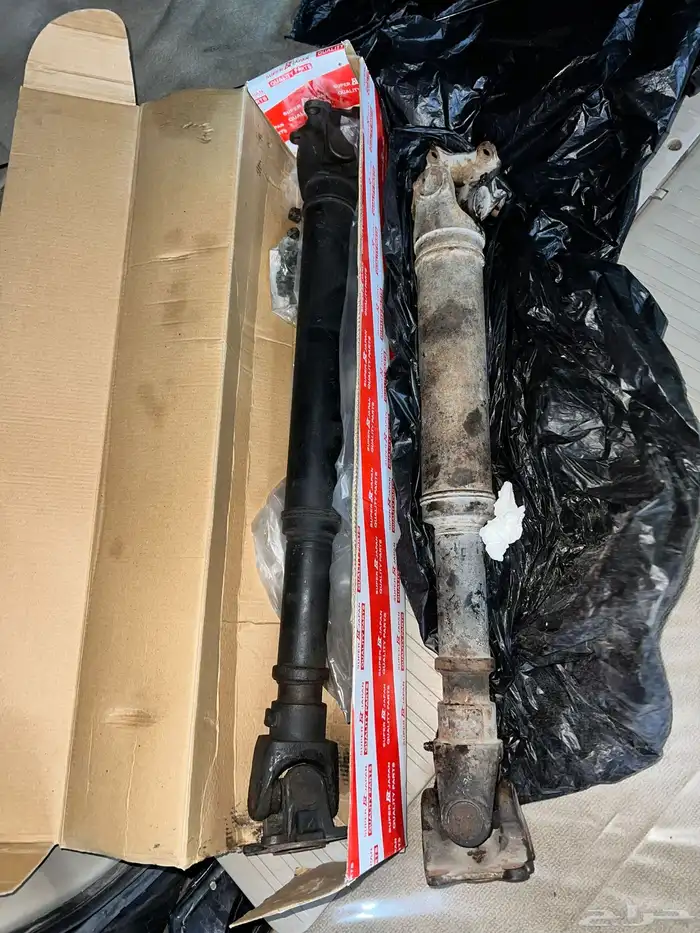 للبيع دفرنس   دفرنش   كارونه اماميه للجيب اللاند كروزر 4