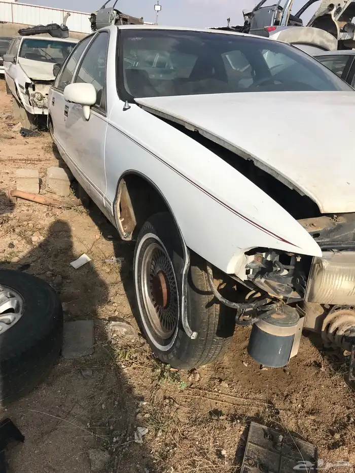 للبيع قطع داخليه وقطع خارجيه كابرس صابونه مديل 95 3