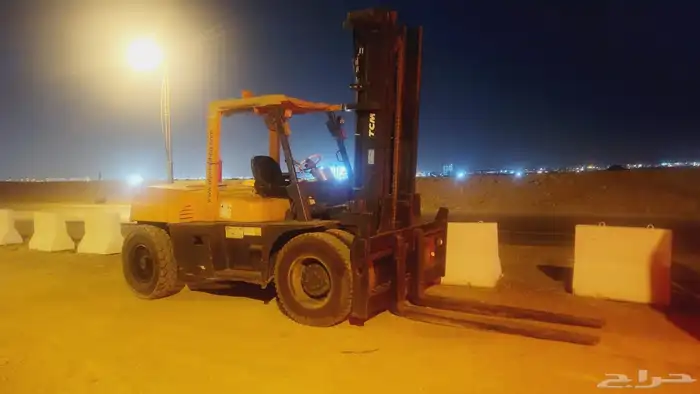 رافعة جي سي تلسكوبي تلي هندر مديل حديث للإيجار شهري يومي 7