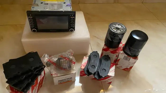 مسجل و فحمات وزيت مكينه لاندكروزر 2003 0