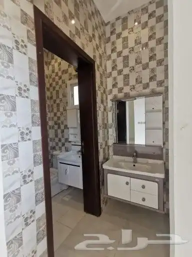 فيلا دوبلكس للبيع في جدة حي الصواري 8