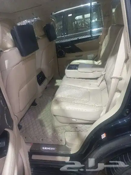 جيب لكزس LX570 3