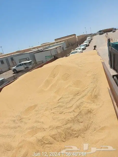 جميع المواد موجود رمل ..دفان ردميات ..بسكورس ..صبيز..زفلت 5