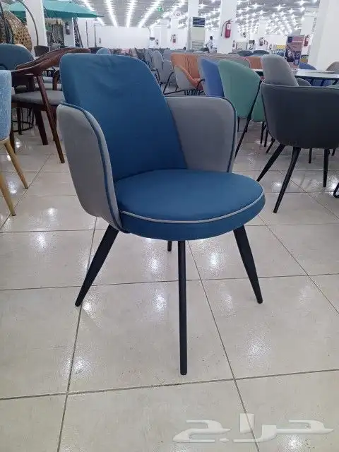 كراسي وطاولات كافي ومطاعم 24
