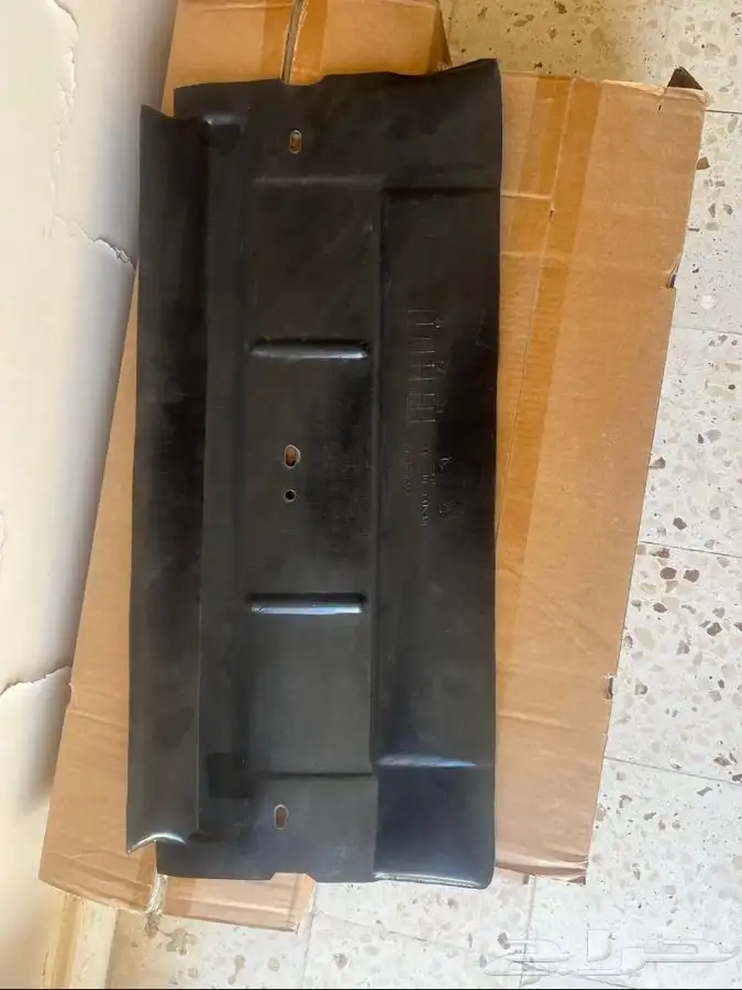 بطانة تحت بلاستك - فورد فكتوريا وماركيز 0