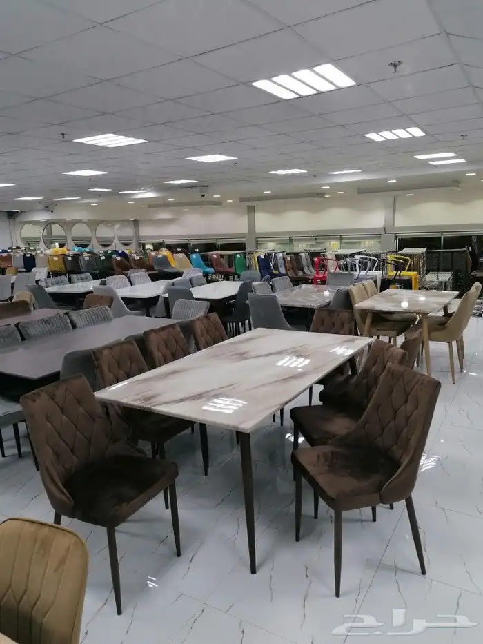 طاولات طعام رخام ب اشكال مختلفة 3