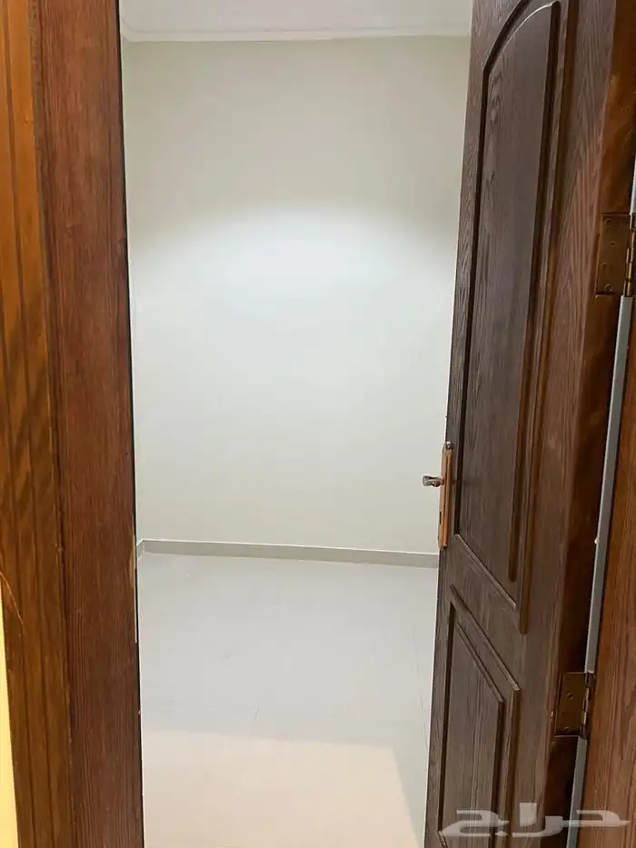 شقه للبيع حي هجر 10