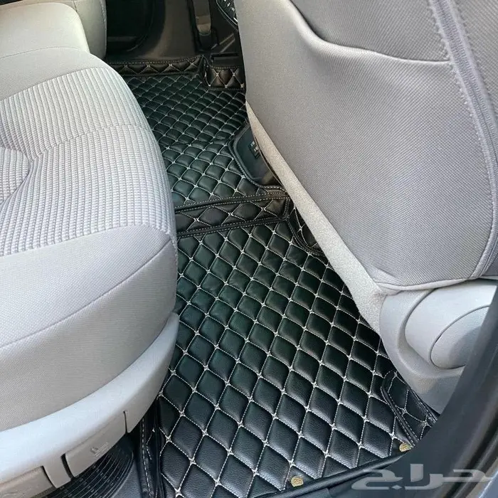 ارضيات جلد فاخره للسيارات 1