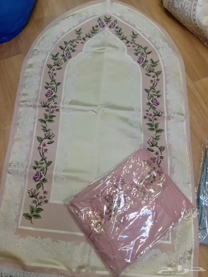 جميع مالدينا خامات اصليه نوفر طلبات الجملة والتجزئه 40