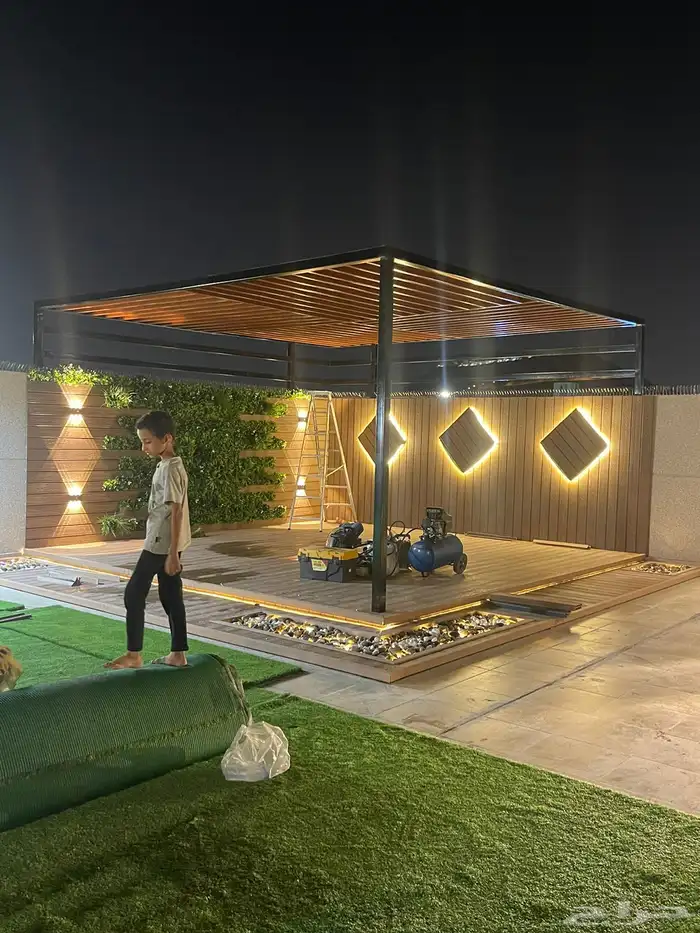 العشب الصناعي وبديل الخشب 12