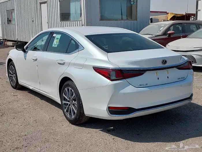 لكزس ES250 AAبنزين2025 2