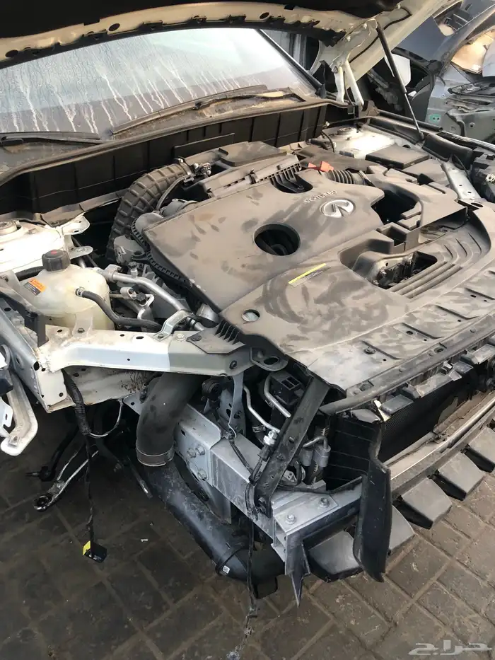 انفنتي QX50 موديل 2021 تشليح بيع قطع فقط 2