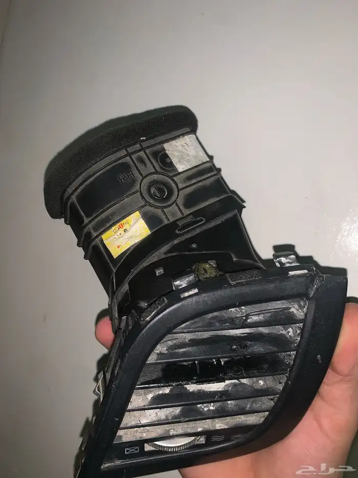 للبيع ريش مكيف أكسنت 2018 1