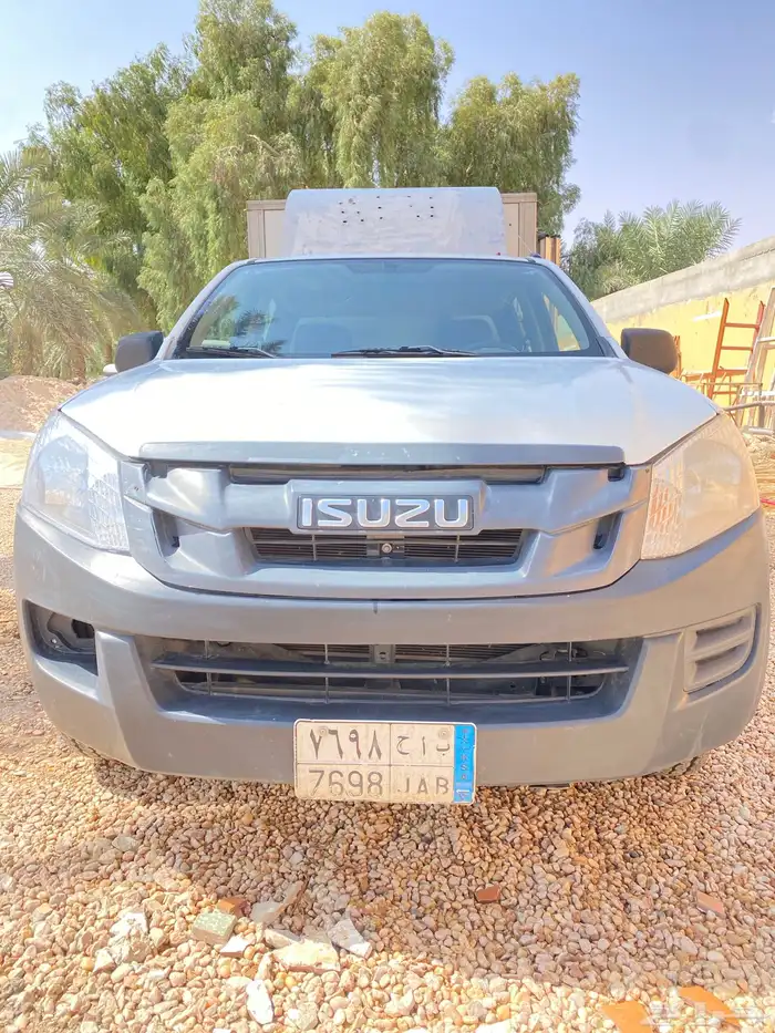 للبيع او لليجار ايسوزو غمارتين ثلاجه 2015 0