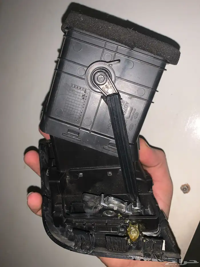 للبيع ريش مكيف أكسنت 2018 2