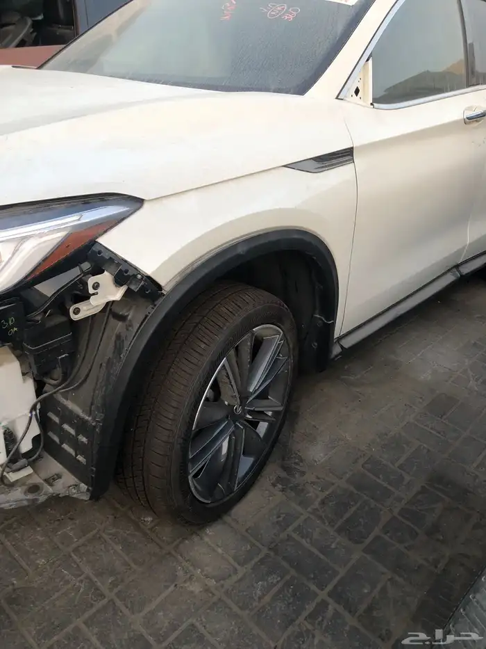 انفنتي QX50 موديل 2021 تشليح بيع قطع فقط 0