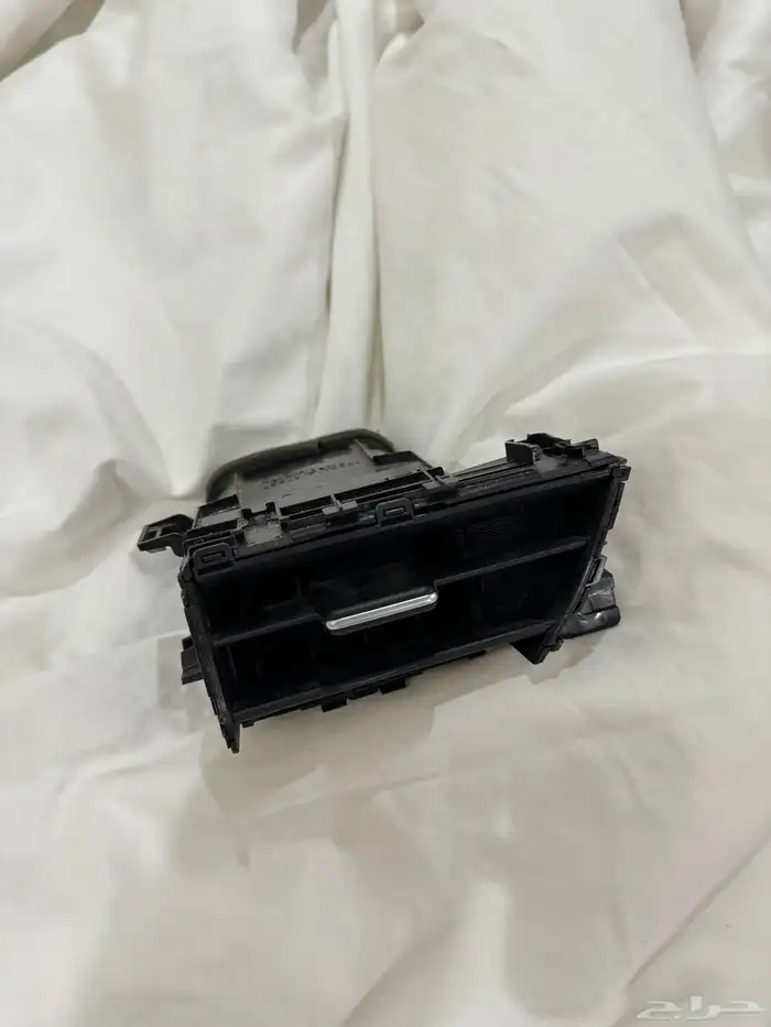 ريشة مكيف كامري من 21 الى 24 0