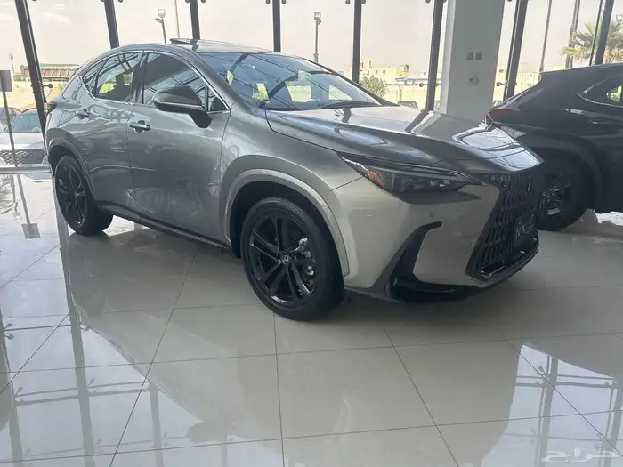 لكزس NX350 AA بنزين 2025 1