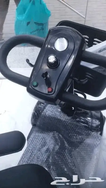 عربة كهربائية للاحتياجات الخاصة وكبار السن مع خصم وتوصيل 0