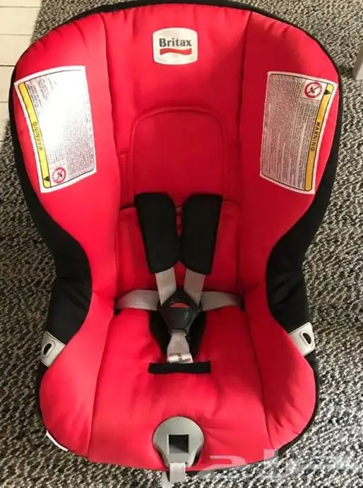مقعد سيارة للأطفال ماركة Britax المعروفة 2