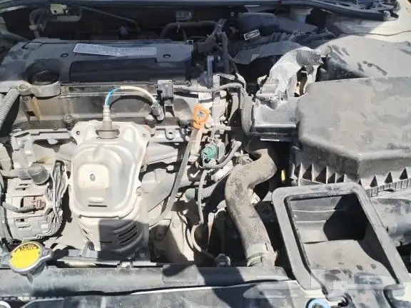 قطع غيار هواندا اكورد 2013 5