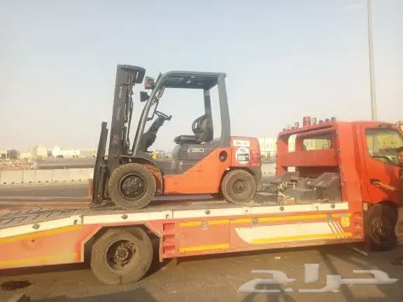 جي سي بي تلكسوب بوم لودر تلي هندر رافعة شوكية للايجار شهري 3