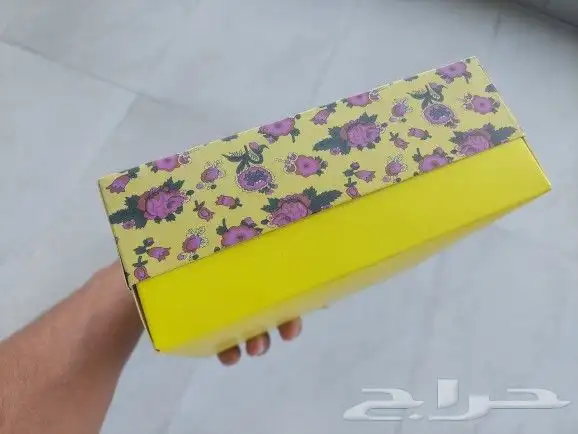 طباعة وتفصيل بكسات هدايا دعائية جلد وبكسات عبايات واكياس عبا 8