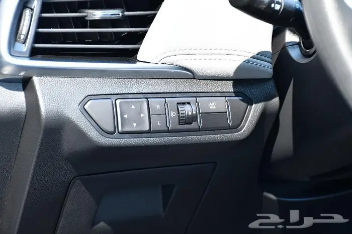 Chevrolet Captiva 2025 model GCC 13
