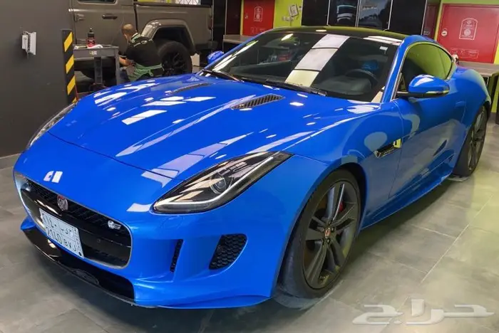 Jaguar F type 2017 11