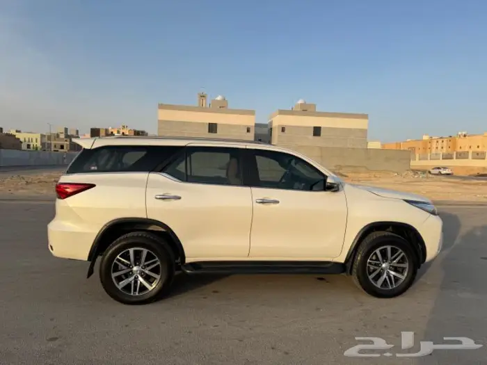فورشنر ديزل مجهز 2020 مكينة كبيرة 9