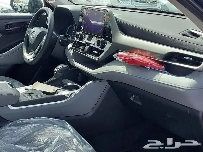 تويوتا هايلاندر LE ستاندرد 4X4 هايبرد 2024 سعودي 2