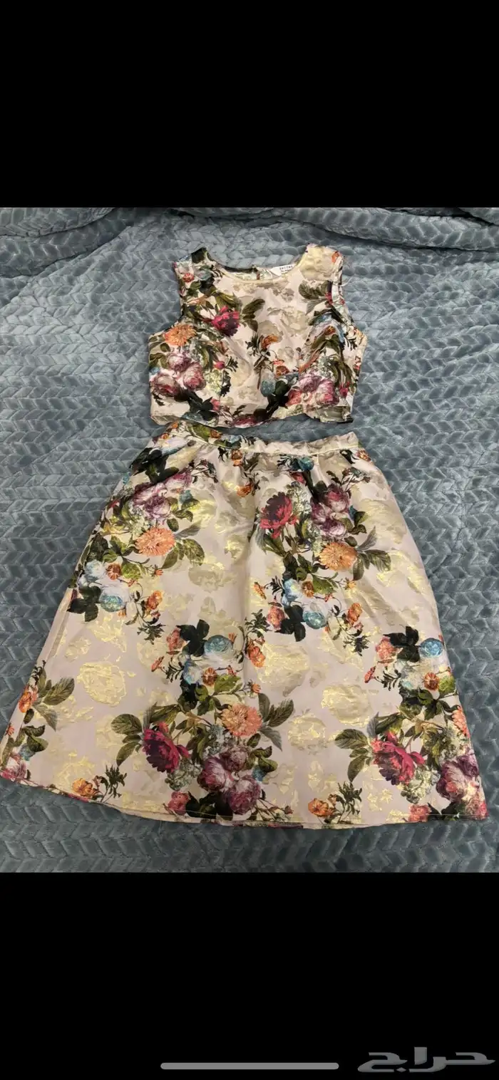 2فستانيين ماركة فقط 300 ريال 2