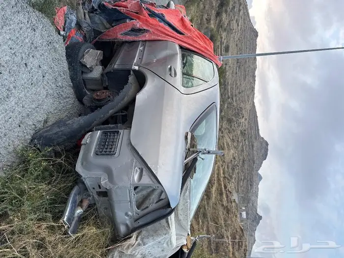 مرسيدس فياقرا 2004 1