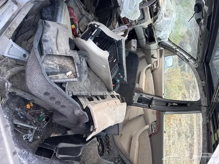 مرسيدس فياقرا 2004 3