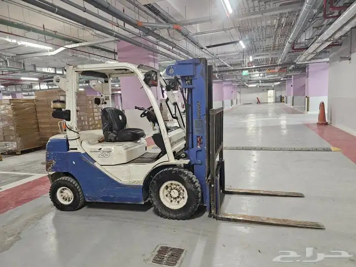 تأجير رافعه شوكيه فوركلفت تأجير رافعه يدوية جاك 5