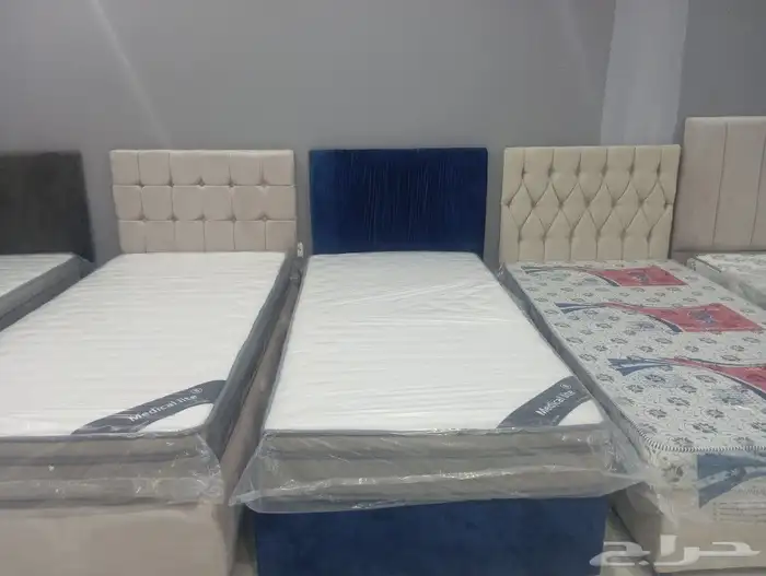 سرير خشب نفر جديد مقاس 90 190 مخمل كامل مبطن 2