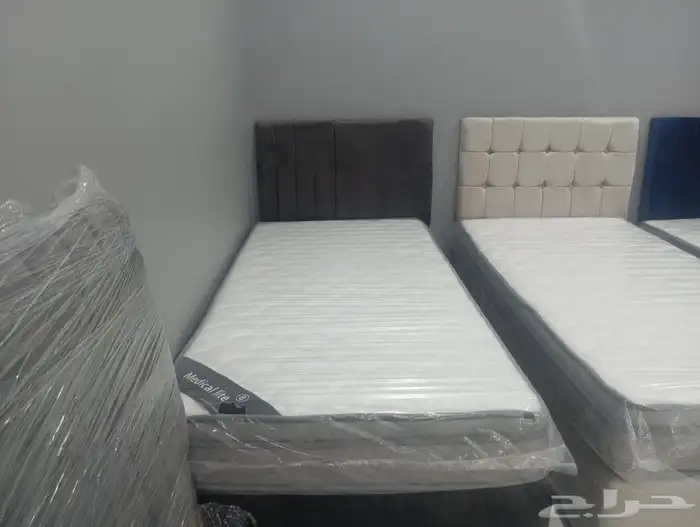 سرير خشب نفر جديد مقاس 90 190 مخمل كامل مبطن 1