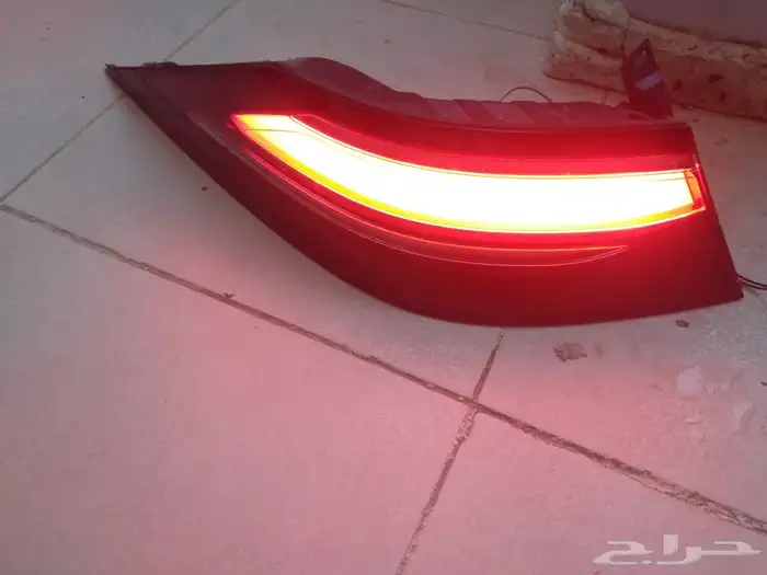 اصطبات جنسس G90  2022  2023 5