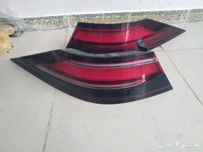 اصطبات جنسس G90  2022  2023 1