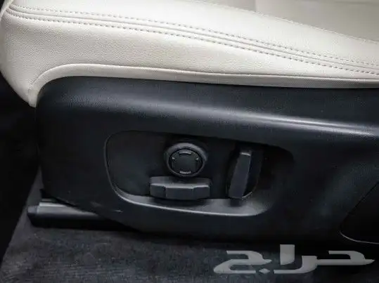 رانج روفر فيلار Range Rover Velar P250 S SUV موديل 2023 20