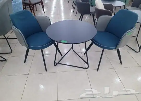 كرسيين وطاولة كوفي 21