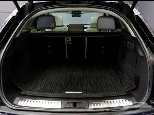 رانج روفر فيلار Range Rover Velar P250 S SUV موديل 2023 21