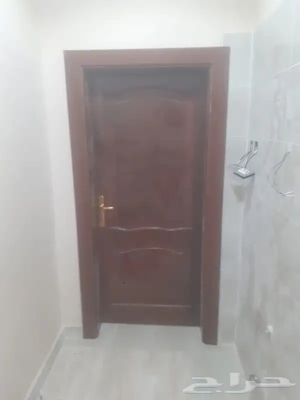 نجار تركيب وفتح ابواب حشب 3